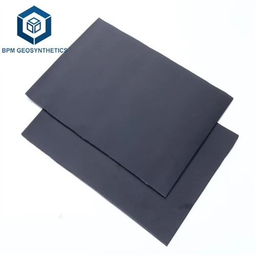 Líneáil Locháin Éisc HDPE
